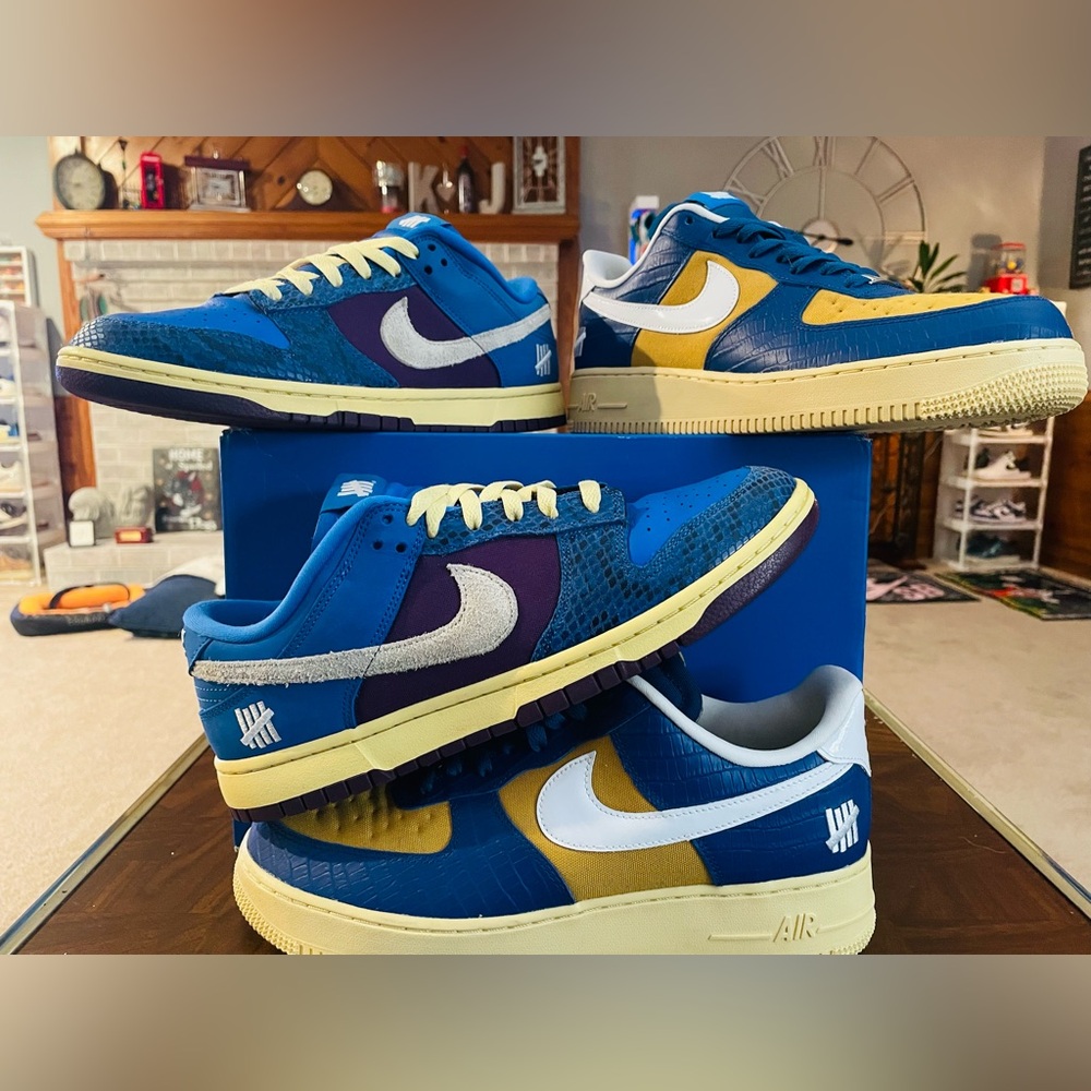 Nike Air Force 1 Undefeated vs Dunk Undefeated
AF1   10.5 M
Dunk  11 M
Both $269